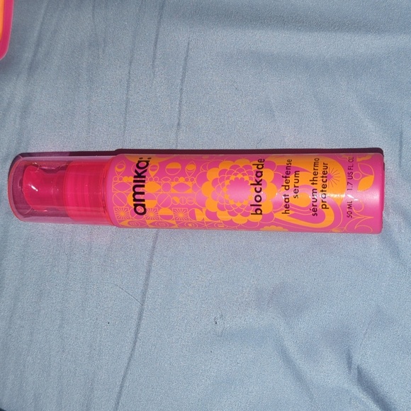 Amika Blockade - Picture 3 of 4